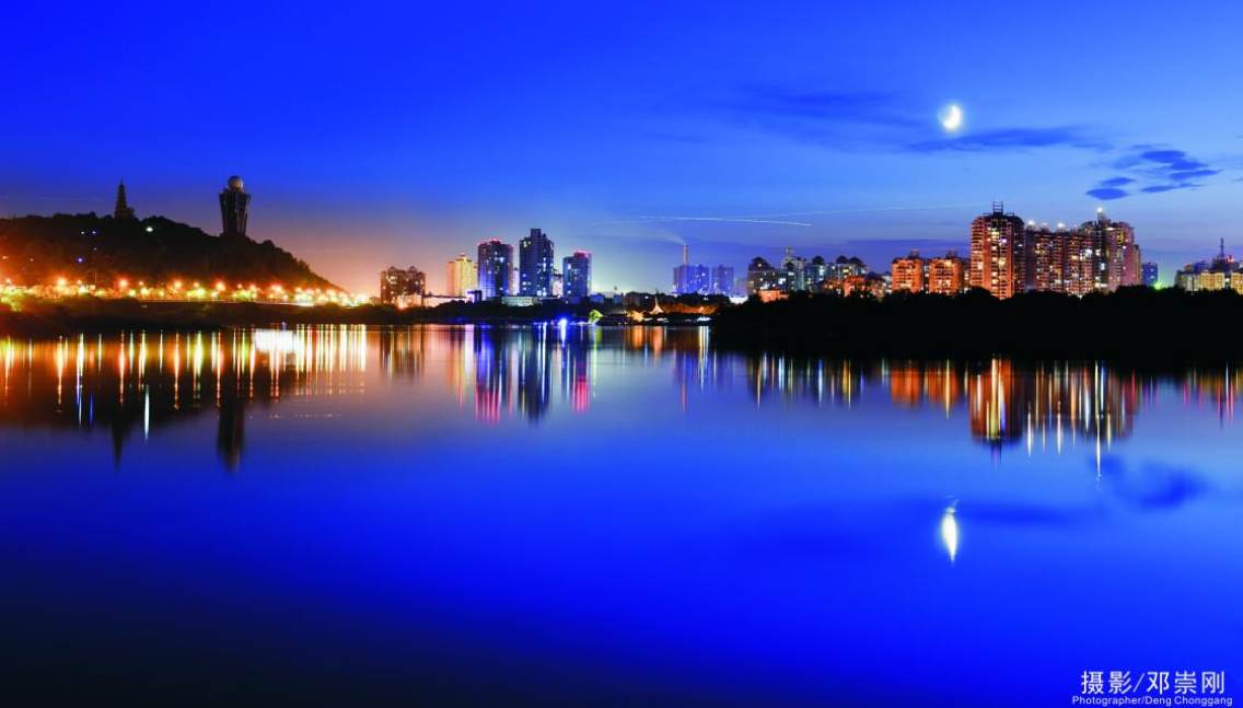 三江湖夜景