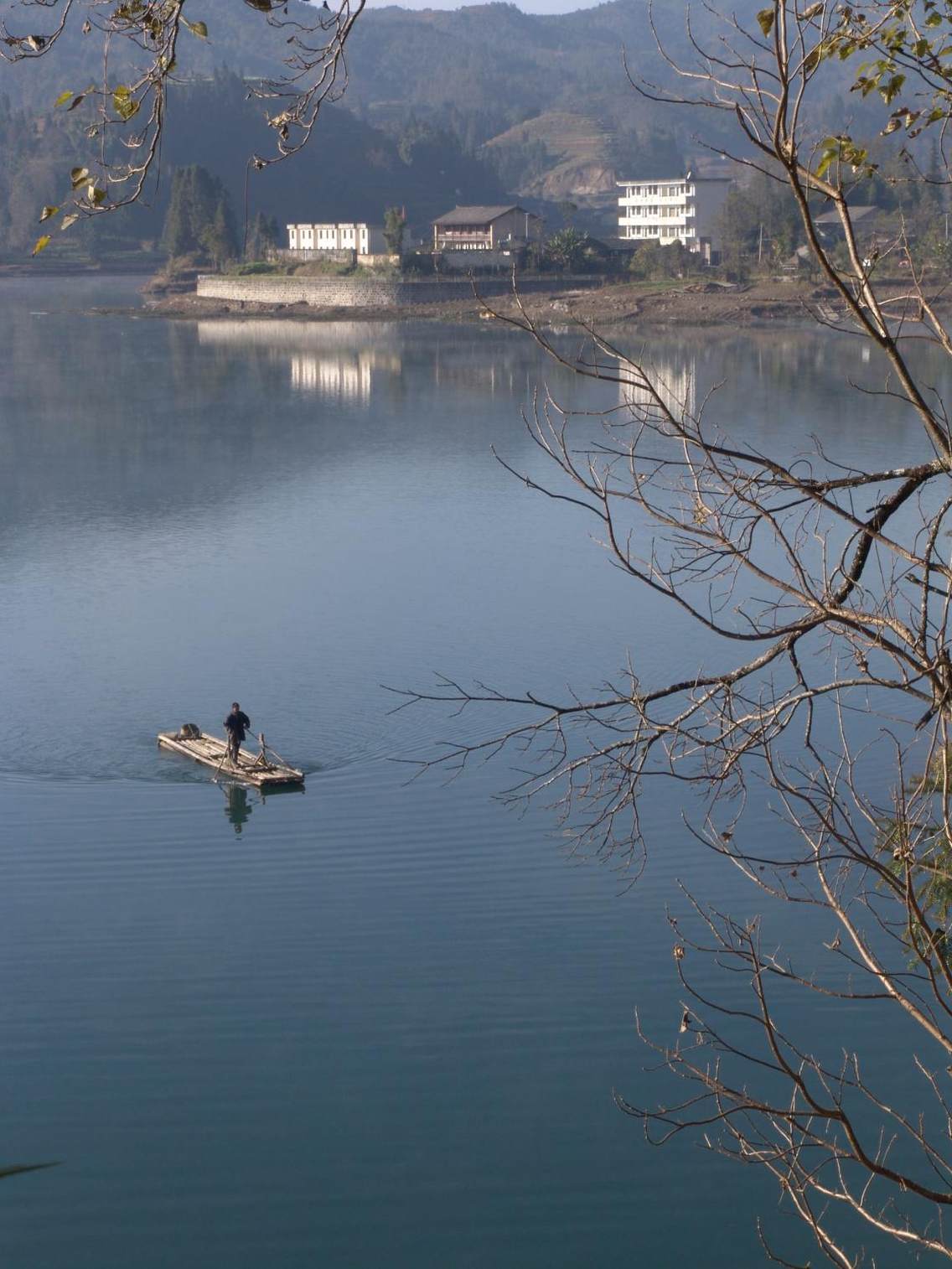 云南省龙陵蚌渺水库