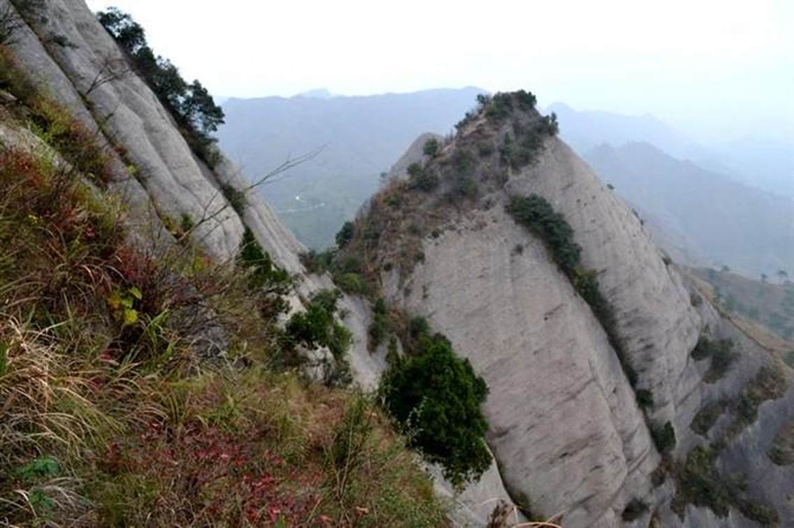 贵州施秉金钟山雄风