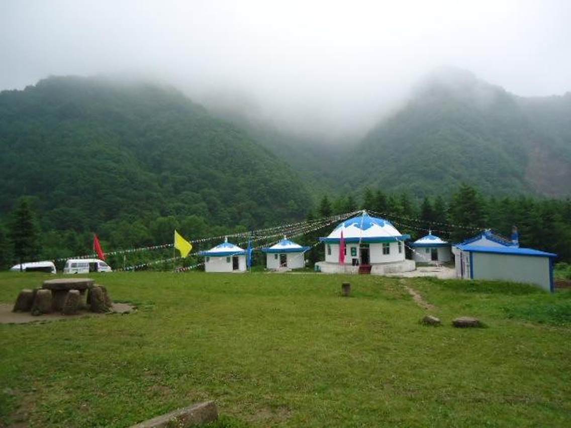 避暑圣地-凉殿峡