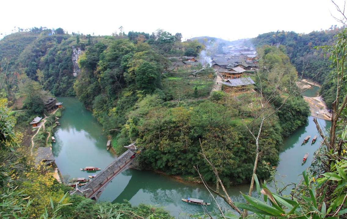 苗王城景区