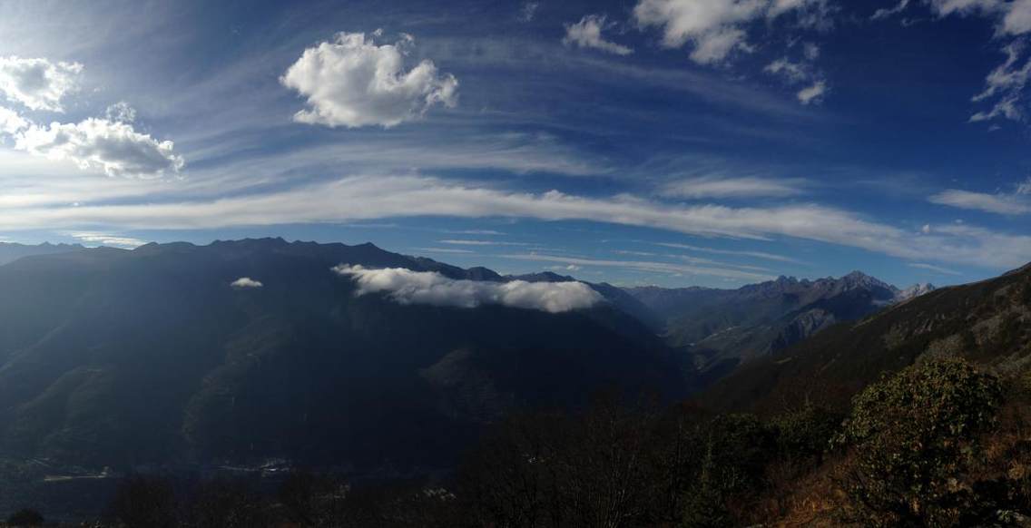 笔架山