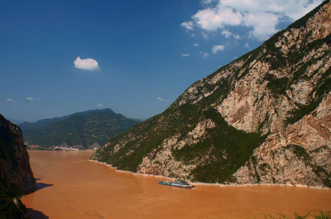 2014年9月下旬在湖北秭归县香溪河口拍摄