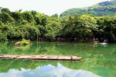 贵阳荔波樟江风景区，