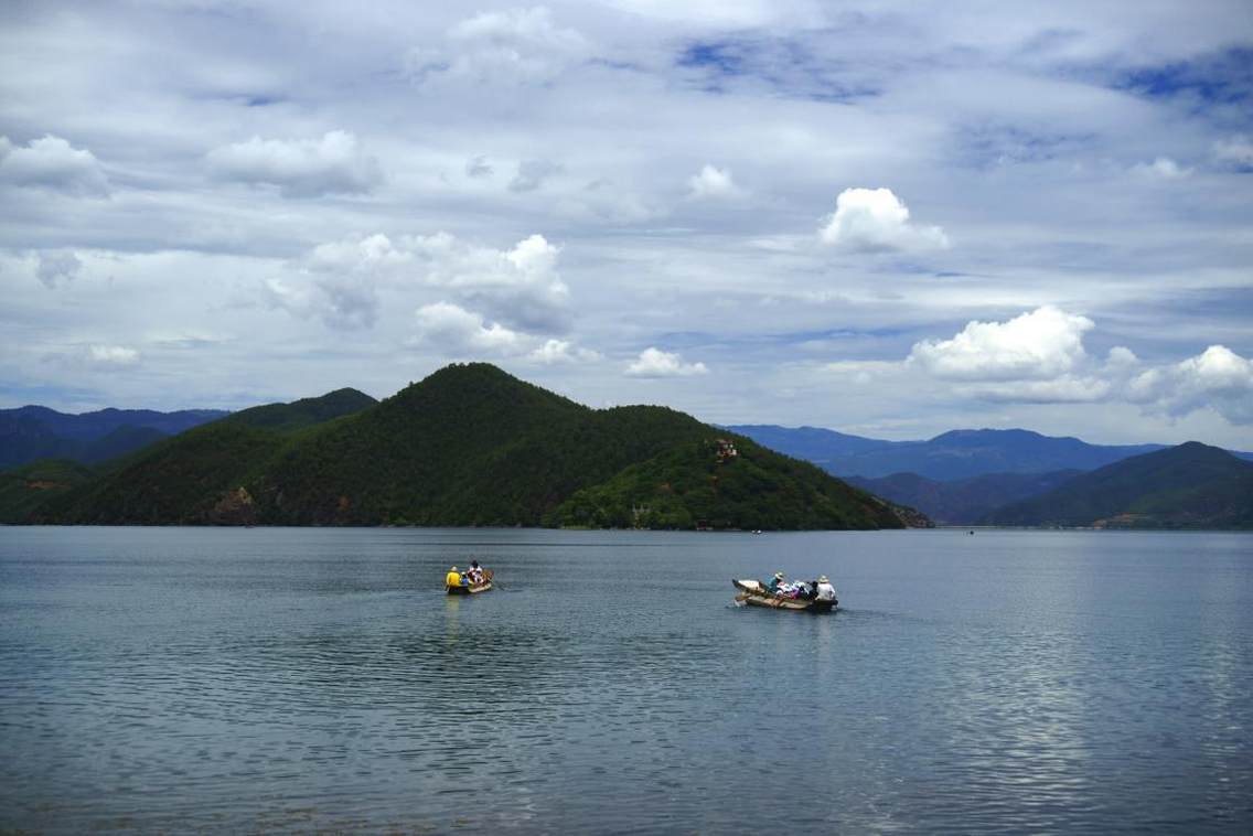 丽江泸沽湖.