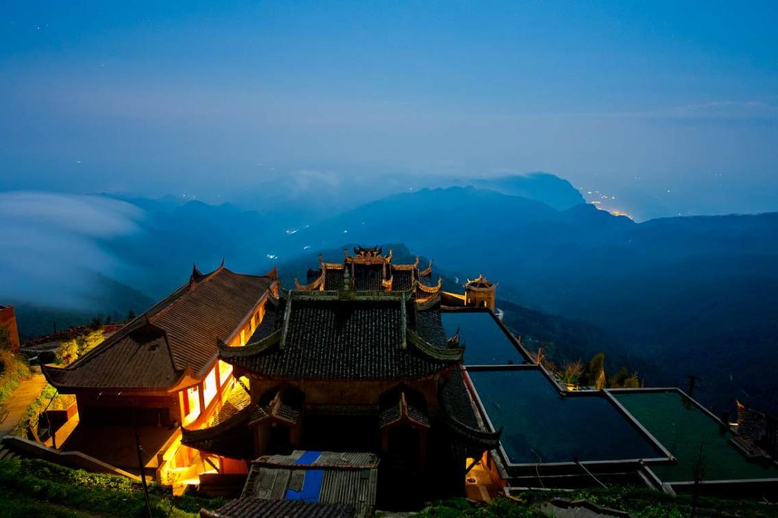 华莹山宝鼎华蓥市渝北区华蓥山佛教圣地佛教风景华蓥山宝鼎风景区图片