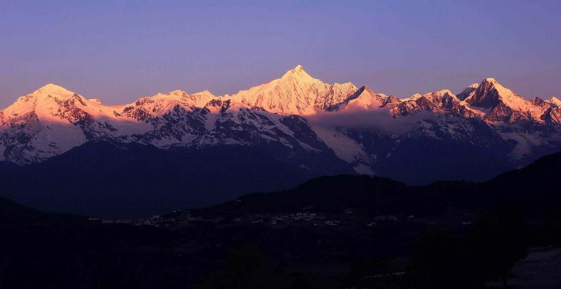 云南梅里雪山