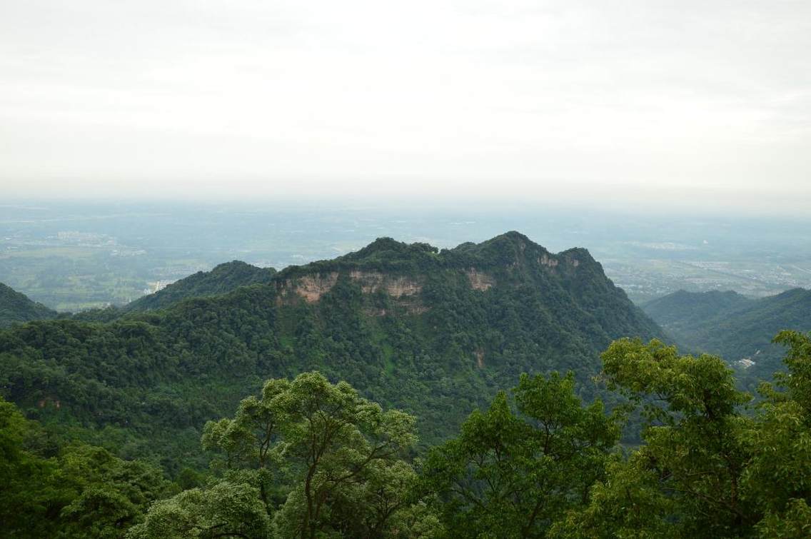 青城山
