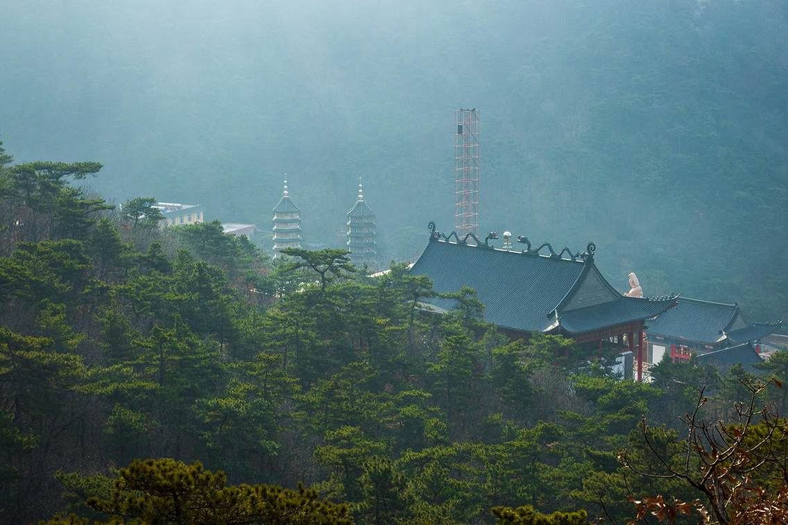 辽宁省葫芦岛市大红螺山 天然寺