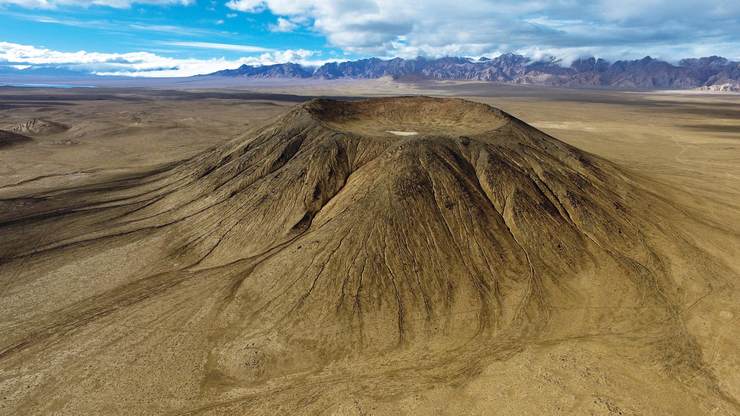 阿什库勒火山群 文章 中国国家地理网