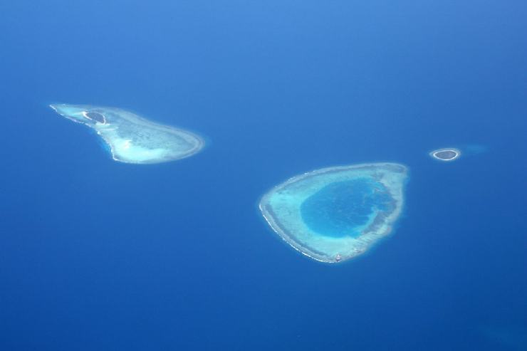 海南省是我国唯一的热带海岛省份,包括海南岛和西沙,中沙和南沙群岛的