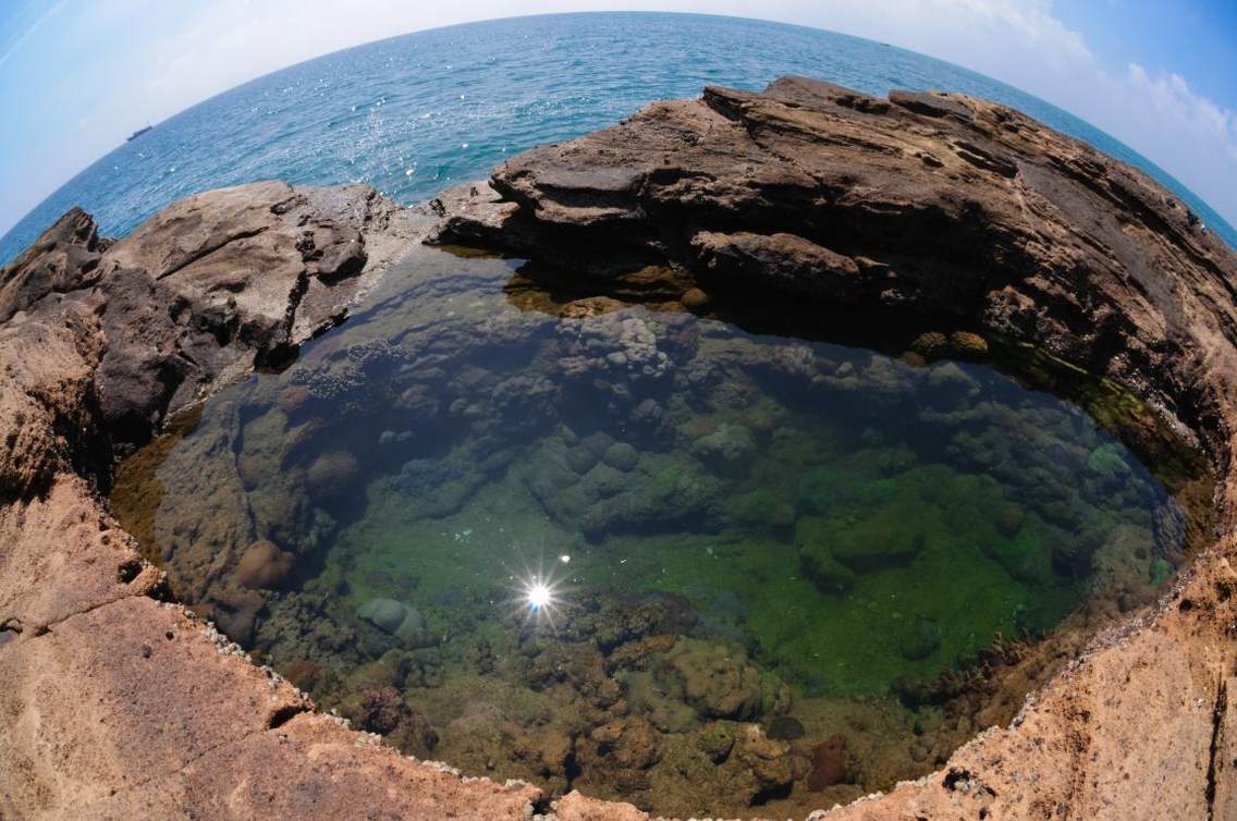 北海斜阳岛珊瑚礁