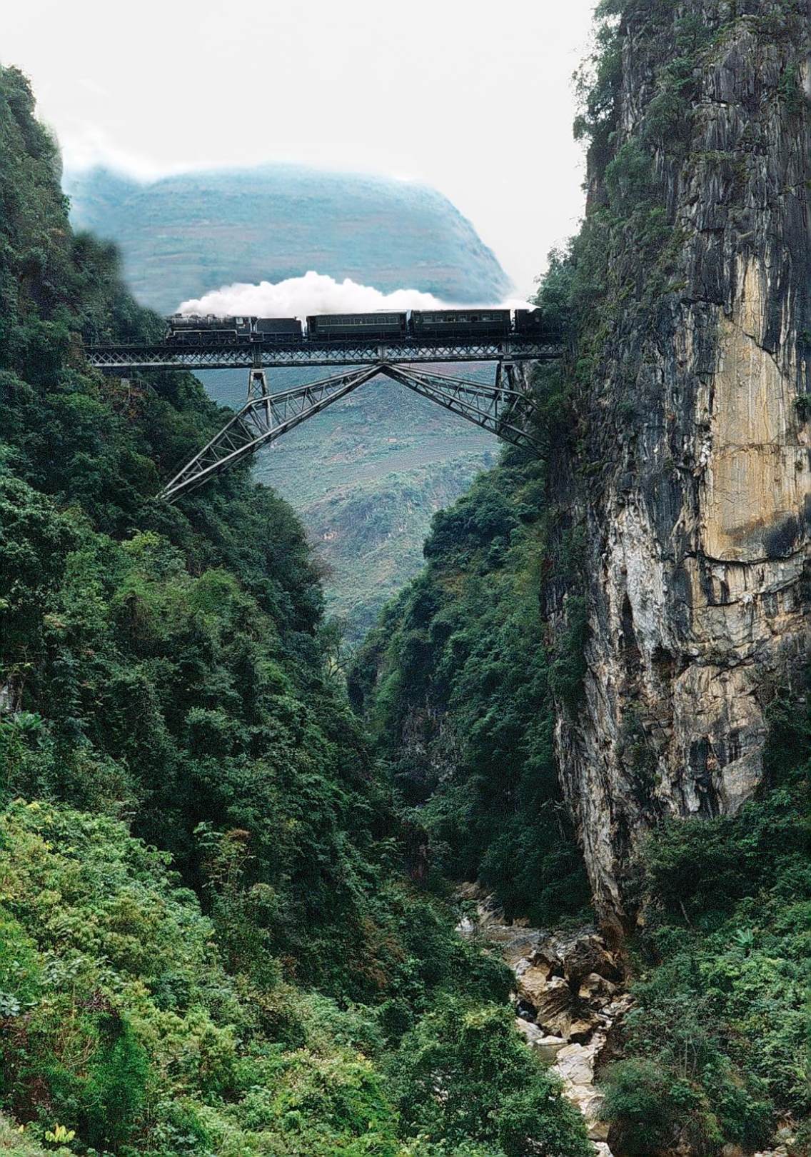 滇越铁路人字桥 - 中国国家地理最美观景拍摄点