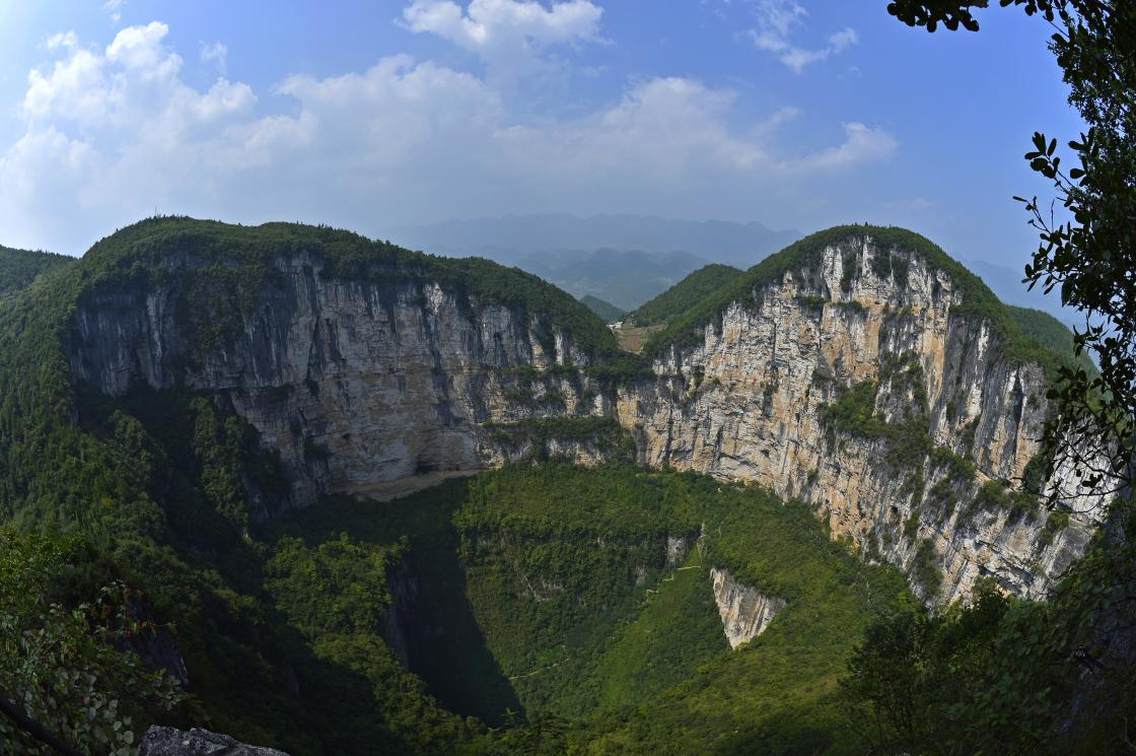 重庆市奉节县小寨天坑