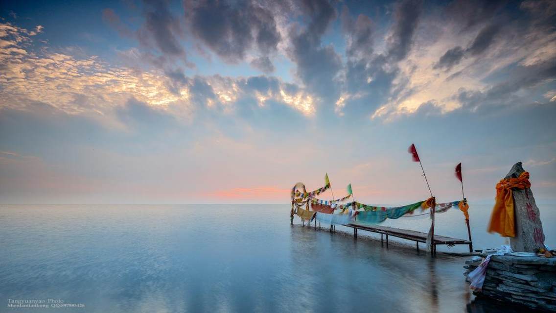 达玉部落祭海台