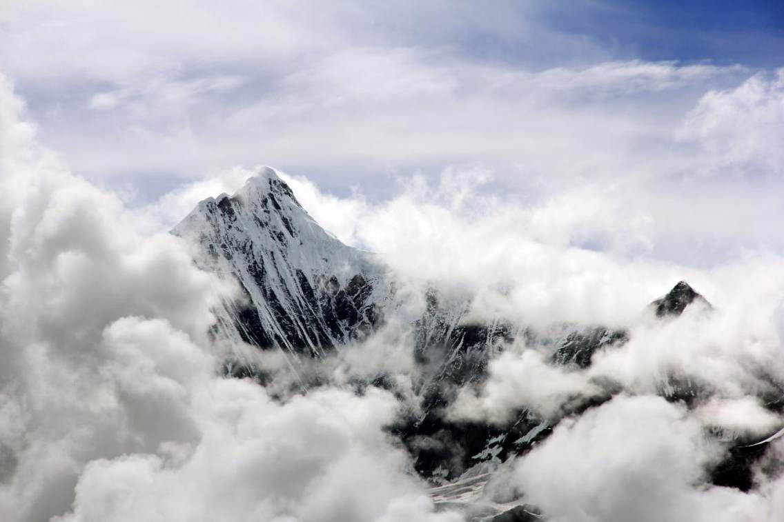 梅里雪山