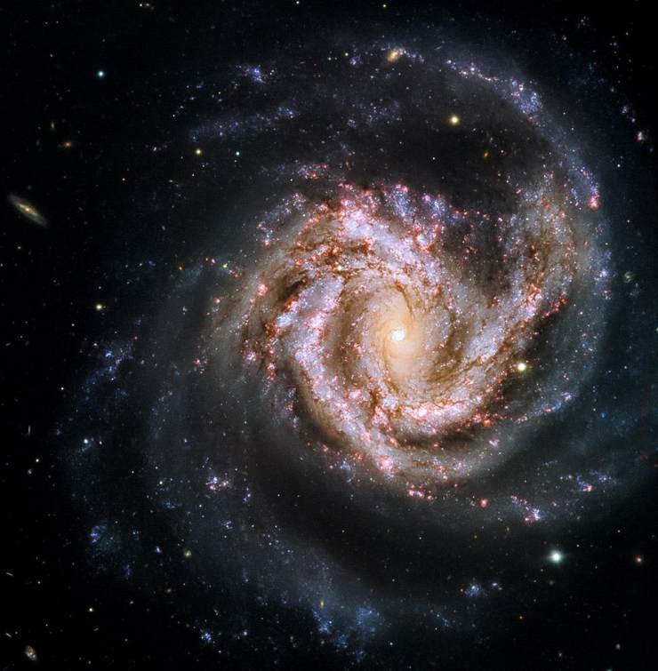 的银河系与它有不少相似之处,研究它可以让我们更了解自己的宇宙家园